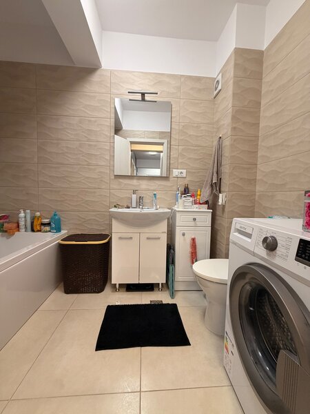 Popesti- Leordeni apartament superb 3 camere de vanzare-73 mp